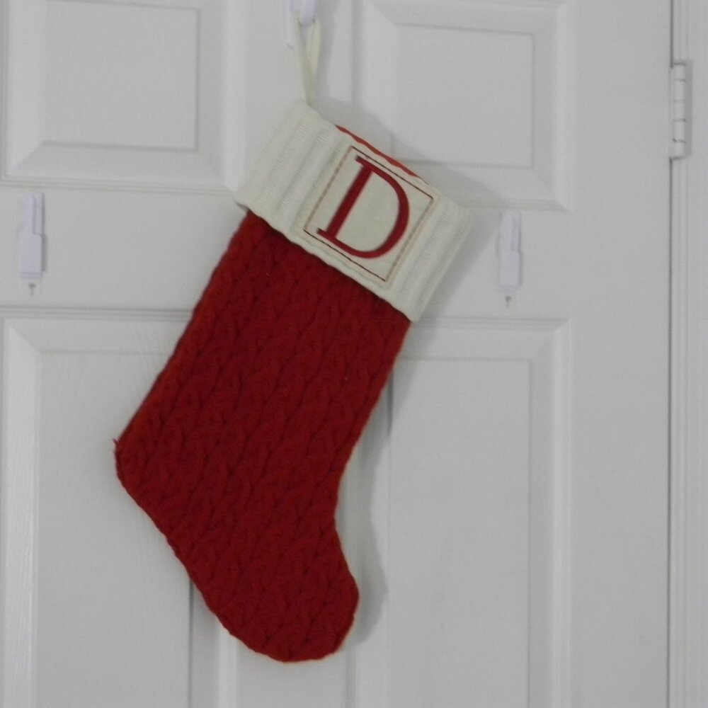 Christmas stocking red cable knit "D" monogram Kohl's 18"